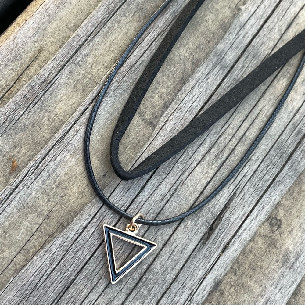 TRIANGLE Layered CHOKER NECKLACE